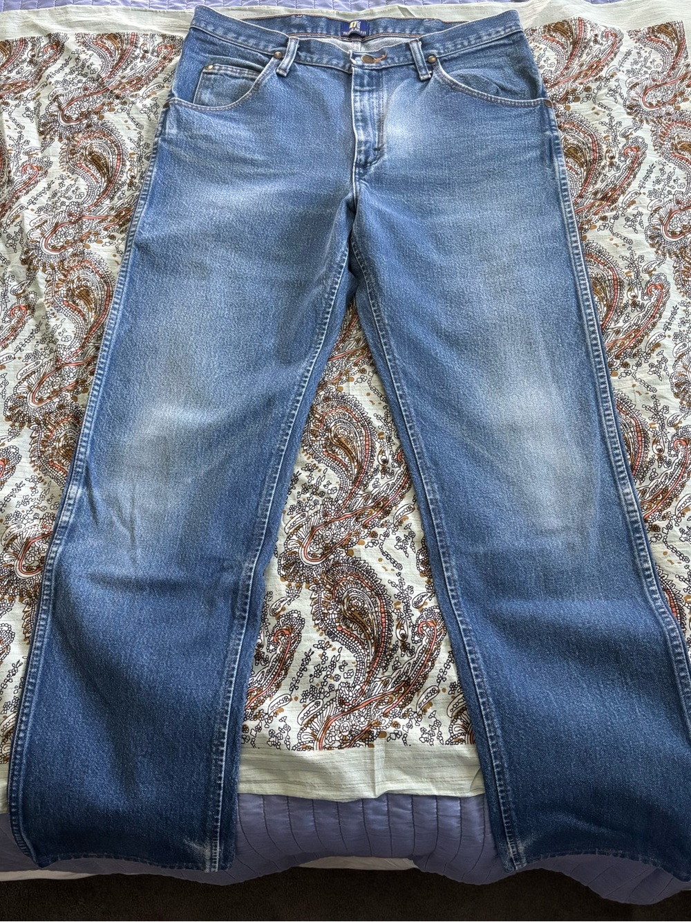 Wrangler 47MWZ regular fit size 34x34